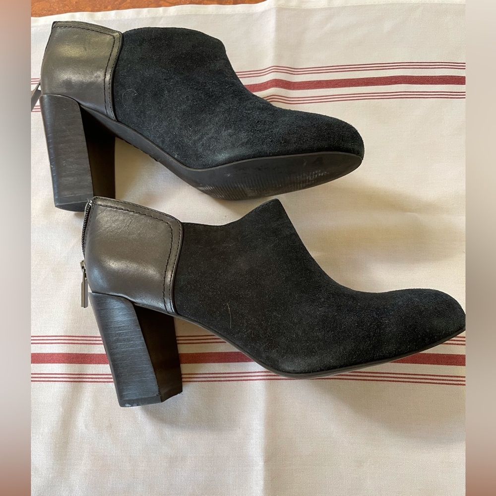 Women’s Me Too Black Suede Heeled Boots
